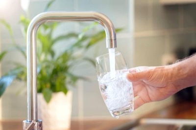 US sets first drinking water standard to curb ‘forever chemicals’
