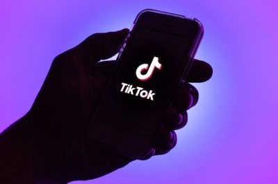 TikTok app as toxic as cigarettes EU