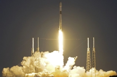 SpaceX reveals how it lost dozens of Starlink satellites