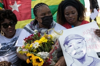 Demonstrators Protest Killing of Congolese Refugee in Brazil