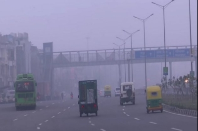 Delhi’s air quality continues to remain in ‘very poor’ quality, AQI docks at 343