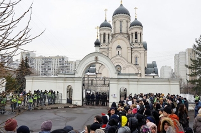 One person arrested at Kremlin critic Alexei Navalny’s funeral