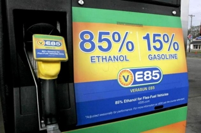 EPA allows summer sale of higher ethanol gasoline blend
