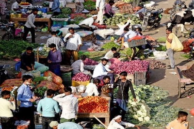 Vegetable prices to remain high until June due to above-normal temperature