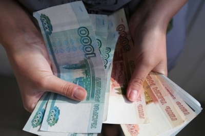 Russia reports largest income growth in nearly a decade